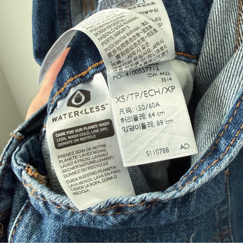 Levi's Women's Vintage Denim Jean Overalls - Picture 5 of 7